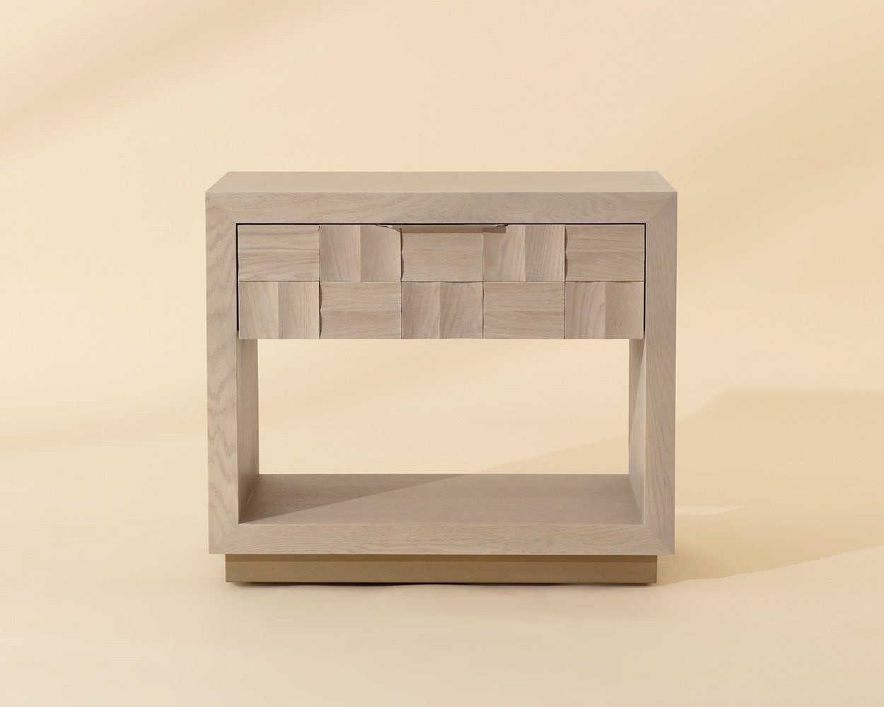 Akava Nightstand