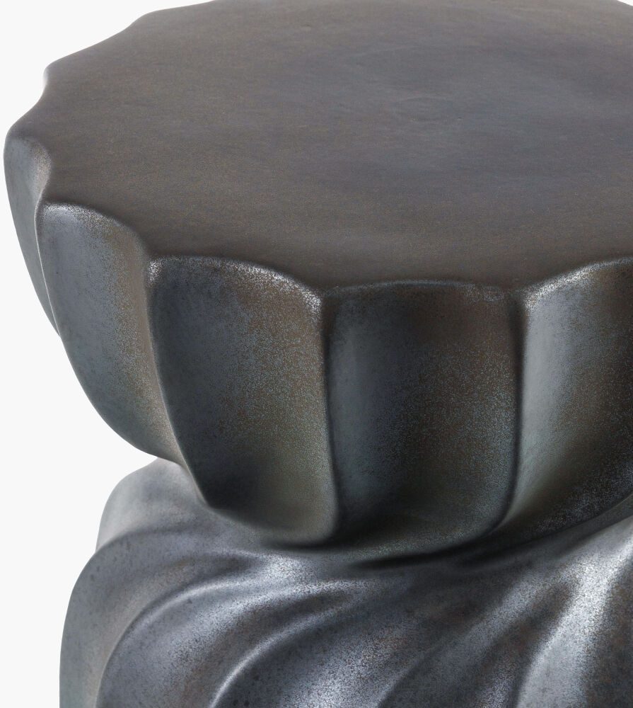 Alexia Garden Stool