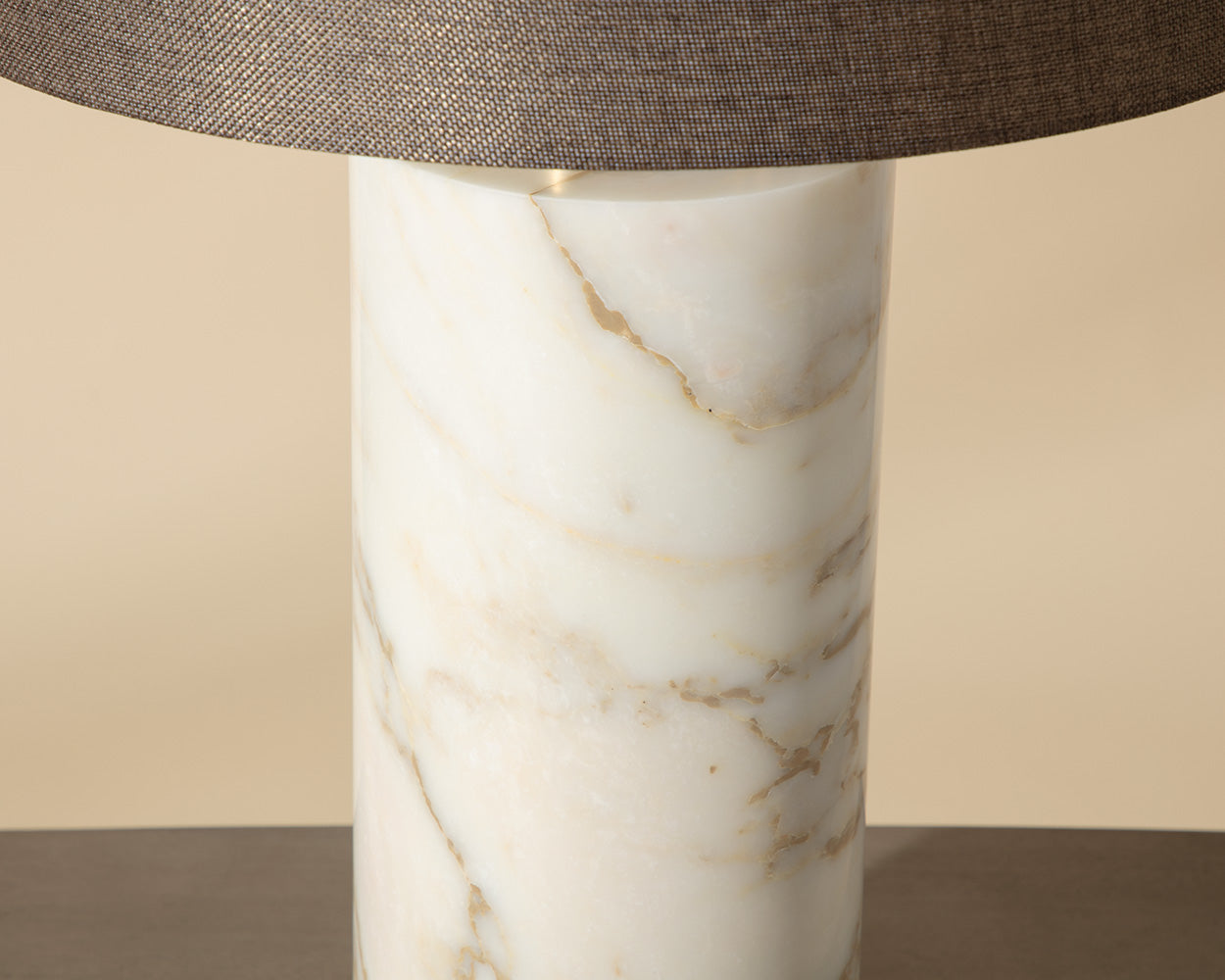 Apollolina Table Lamp
