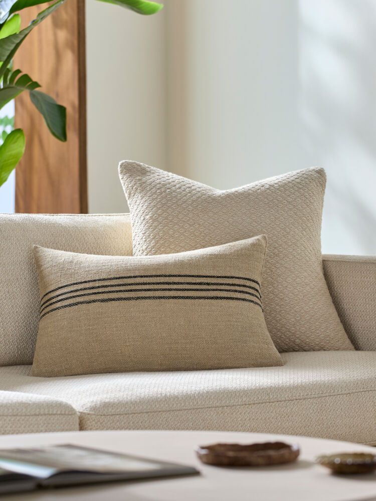 Brett Lumbar Pillow