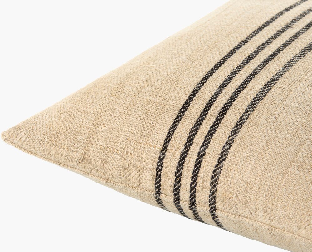 Brett Lumbar Pillow