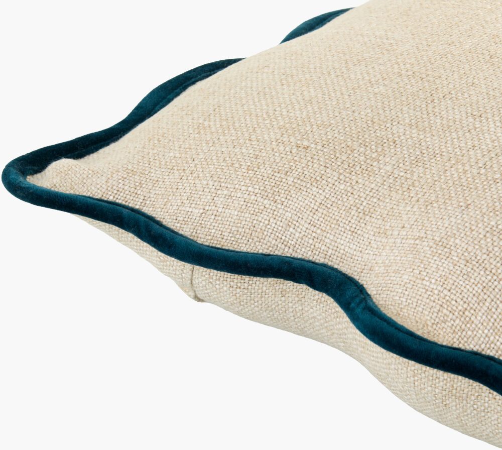 Caliza Accent Pillow