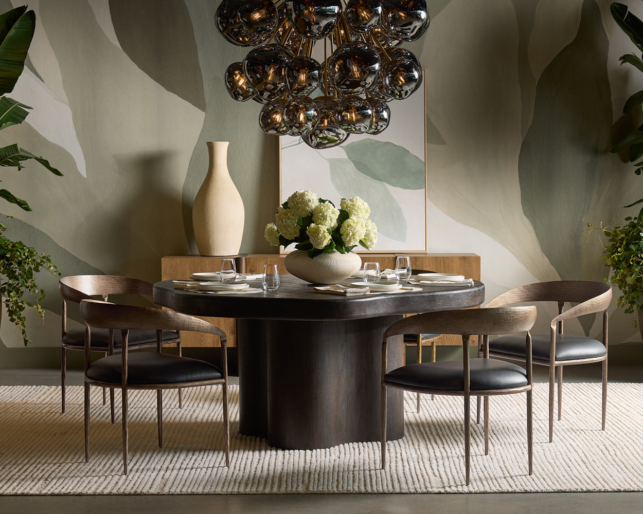 Dionis Chandelier - Round