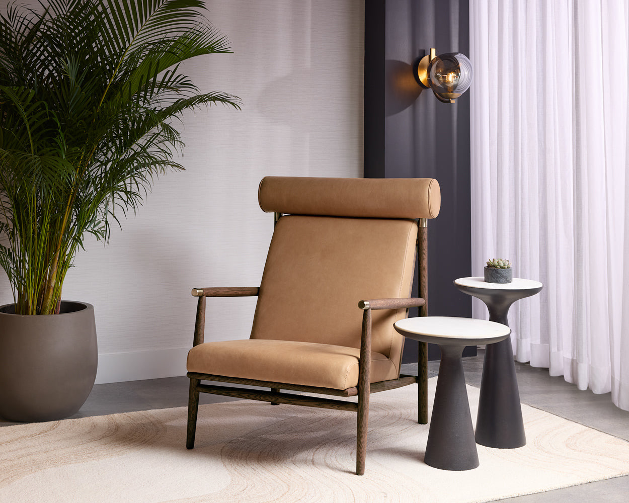 Dionis Sconce