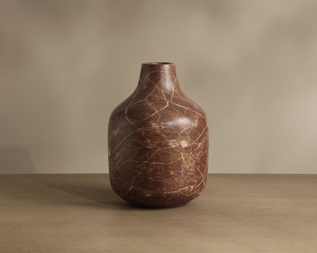 Elys Vase