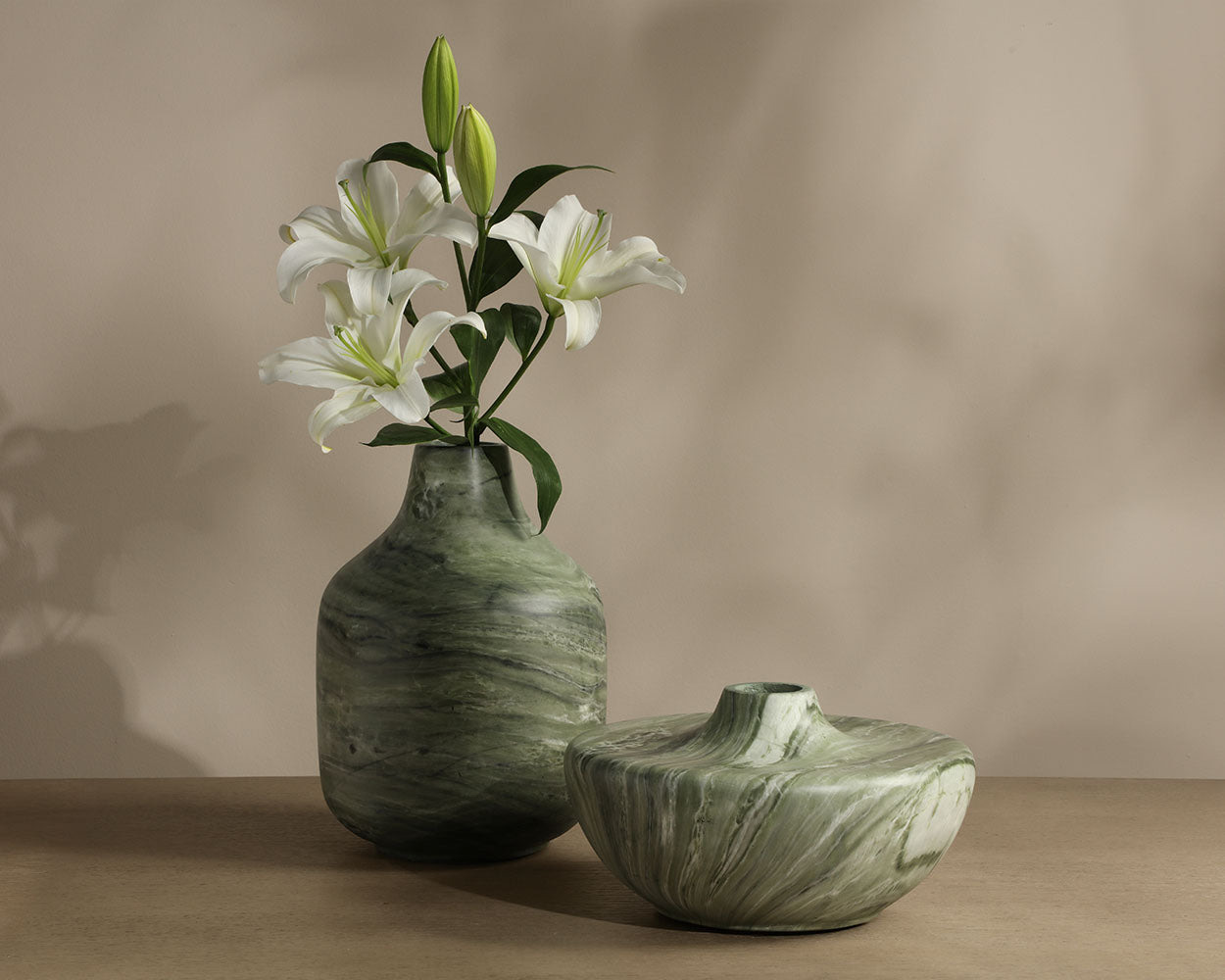 Elys Vase