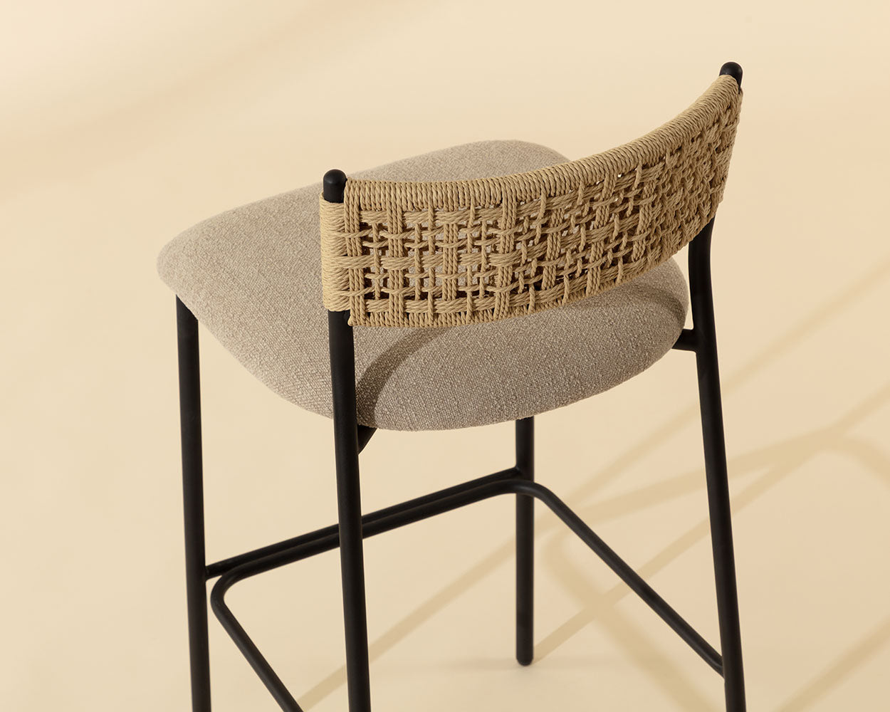 Ernesta Barstool