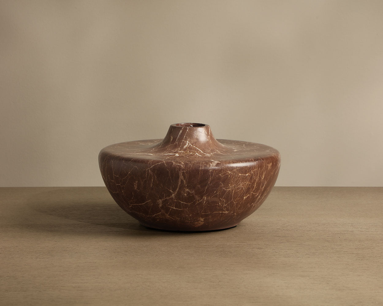 Estruscan Vase