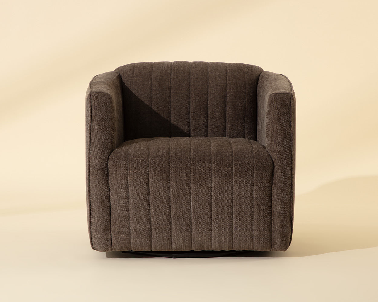 Garrison Swivel Lounge Chair