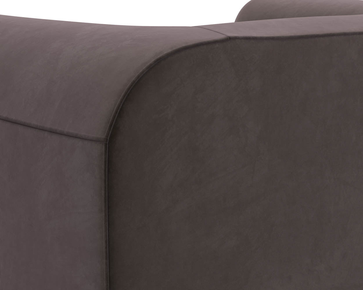 Ionic Armchair