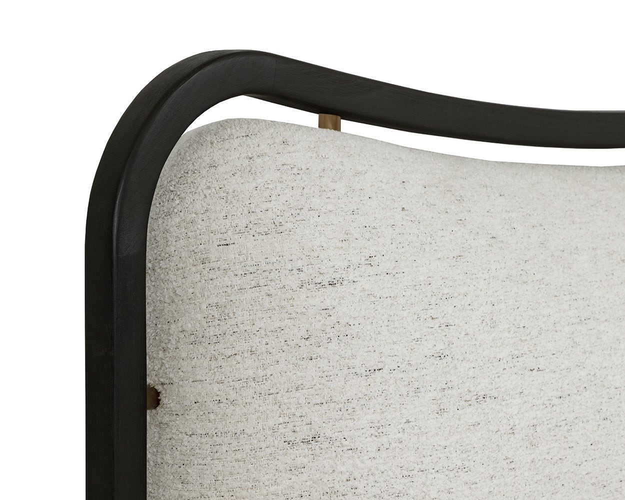 Junia Bed