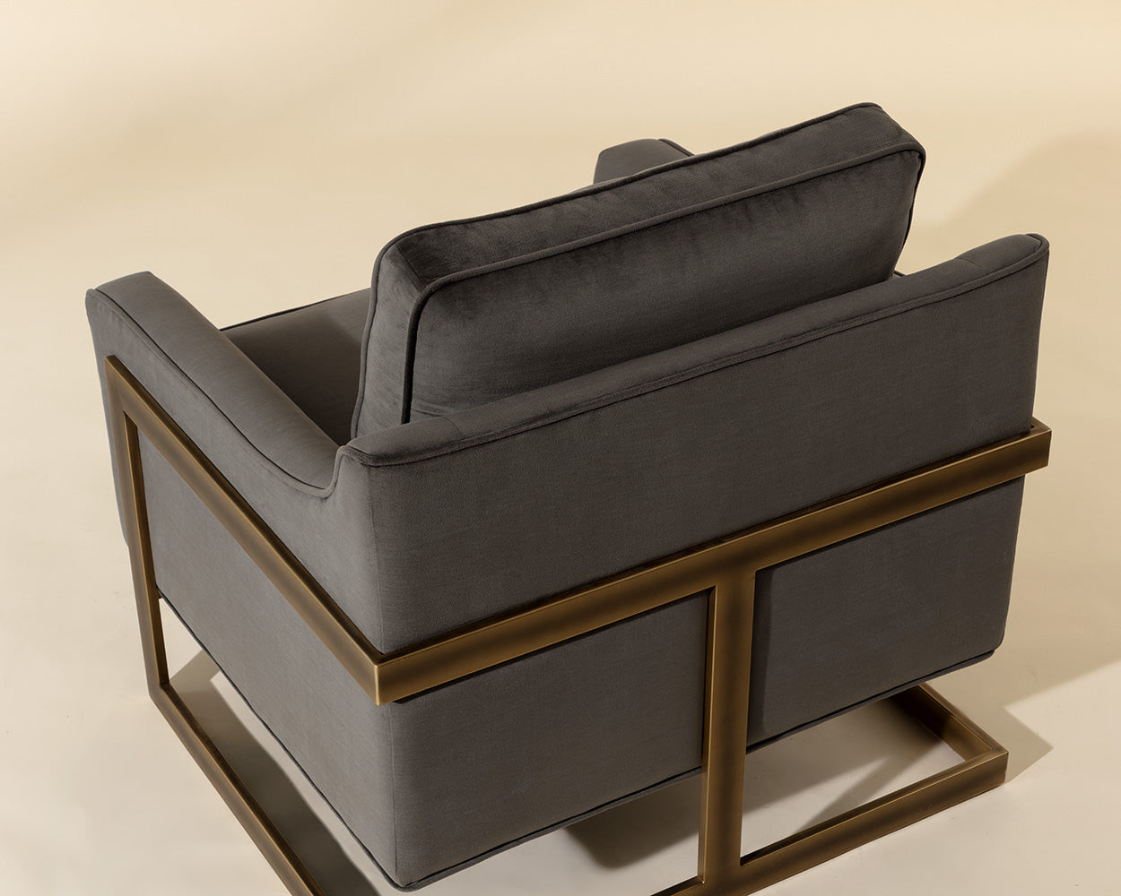 Kalmin Lounge Chair