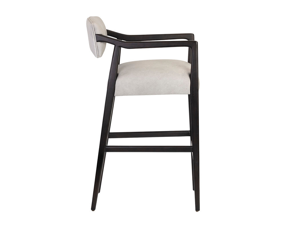 Keagan Barstool