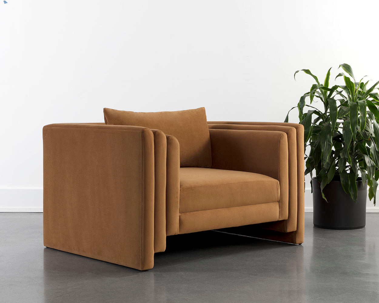Kira Armchair