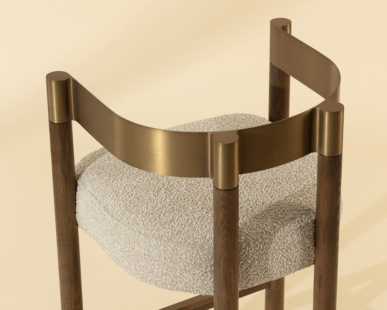 Manolo Barstool