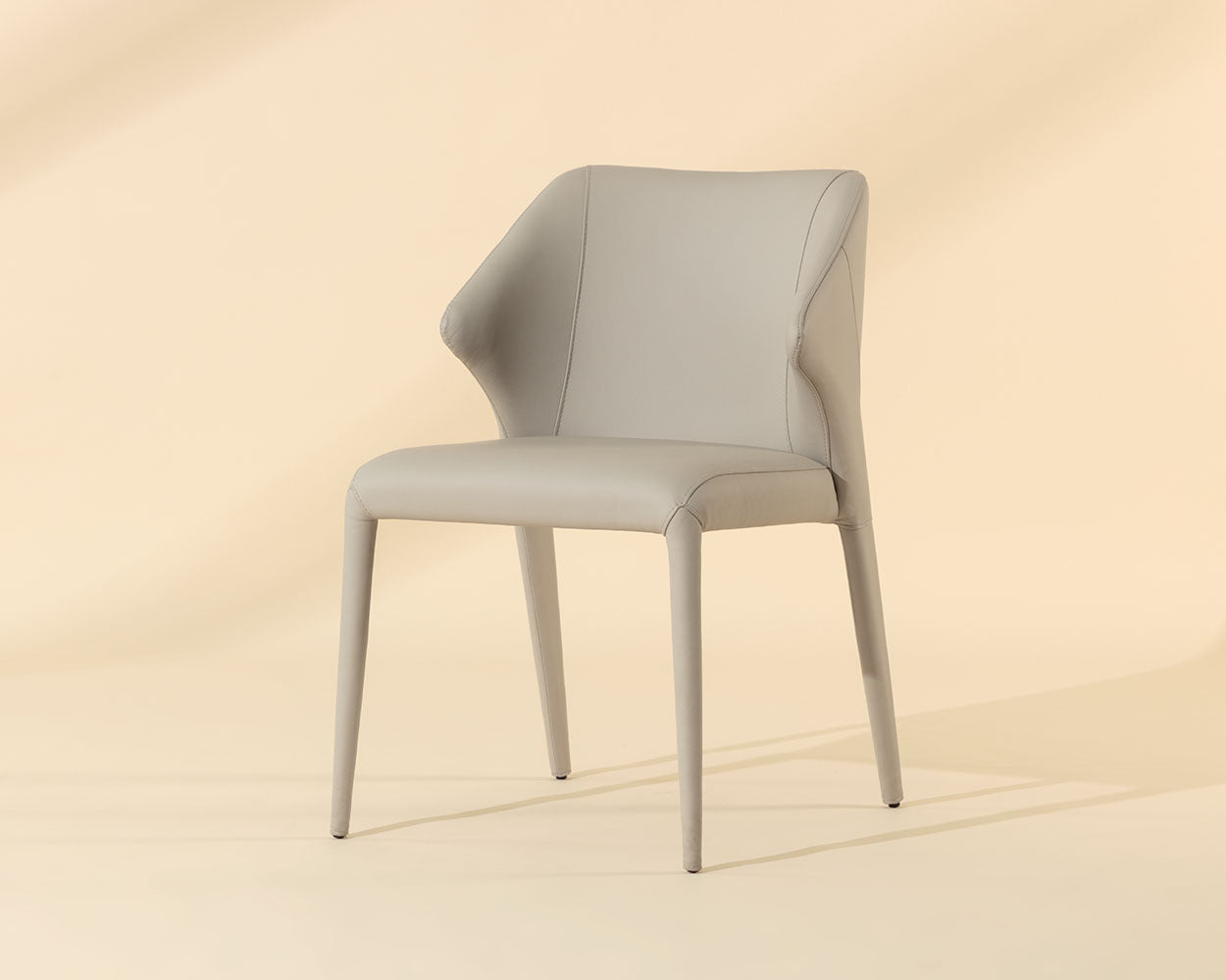Manta Dining Chair