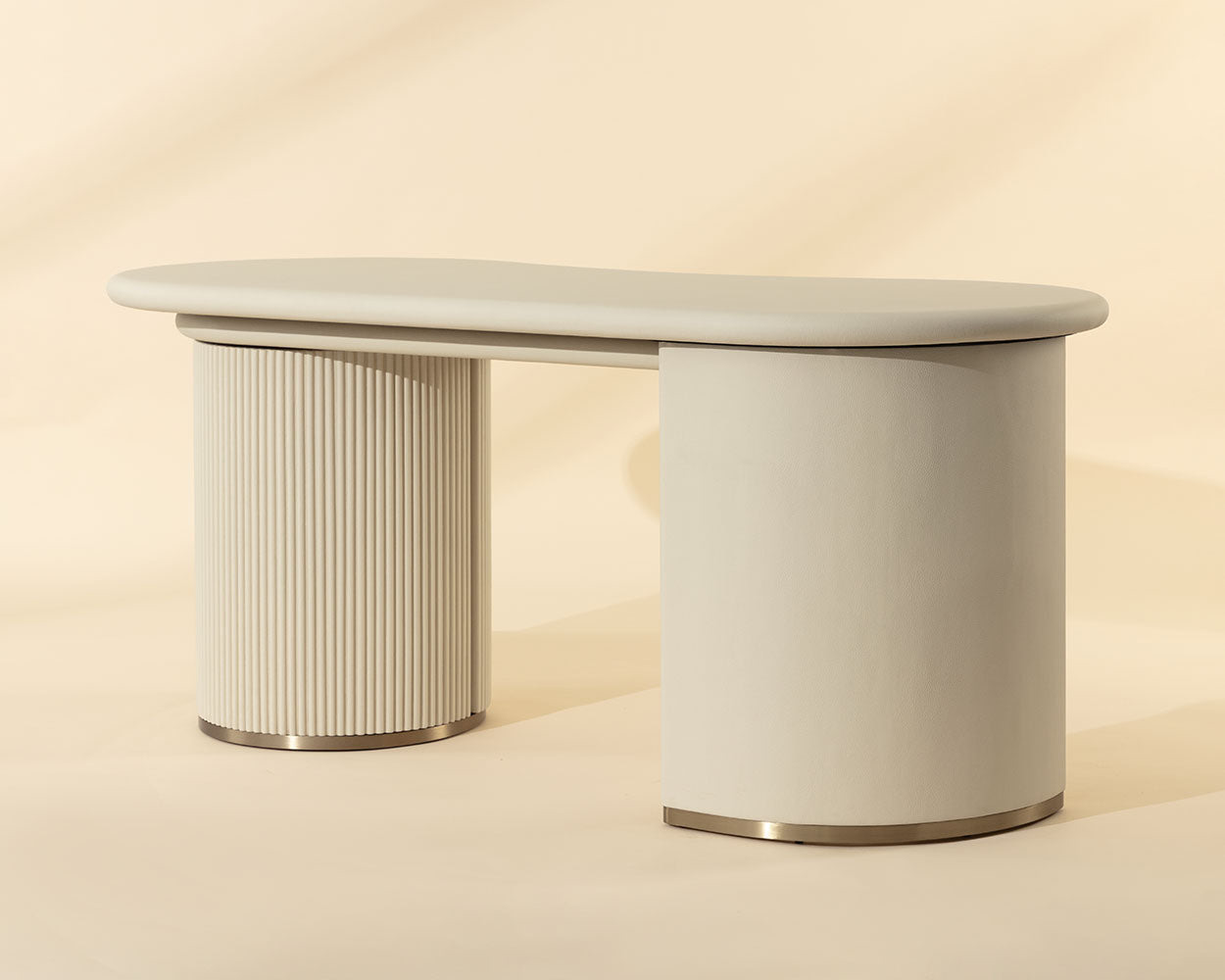 Mariposa Desk