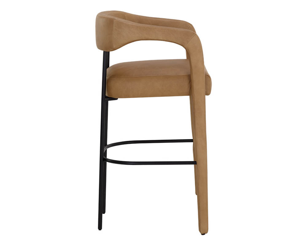 Mavia Barstool