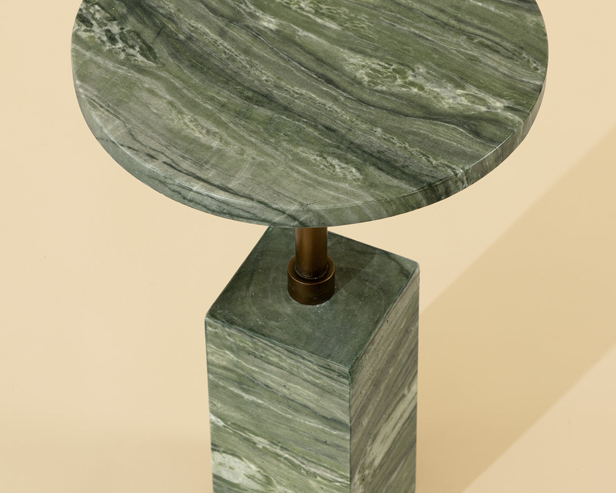 Mizani End Table