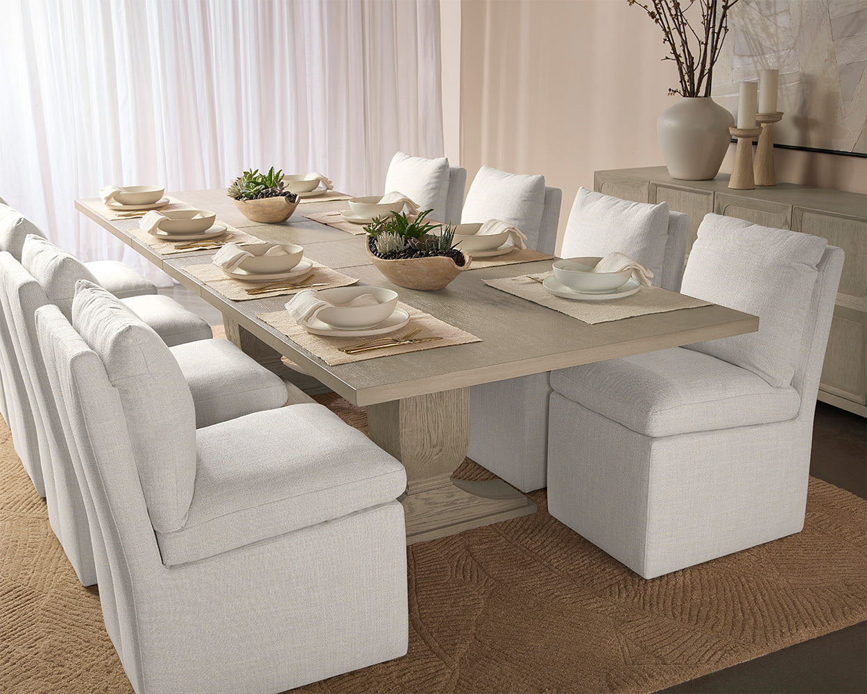 Rhaenyra Extension Dining Table - 86" To 120"