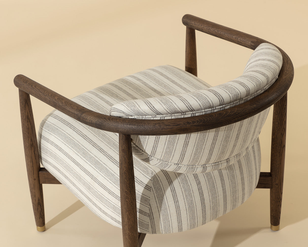 Sigrid Lounge Chair - Antique Brown