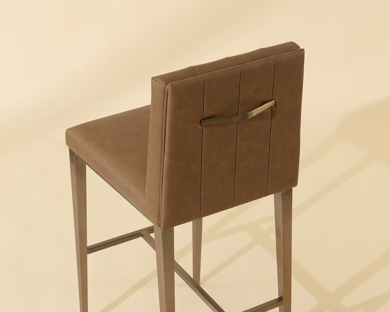 Wilbur Barstool
