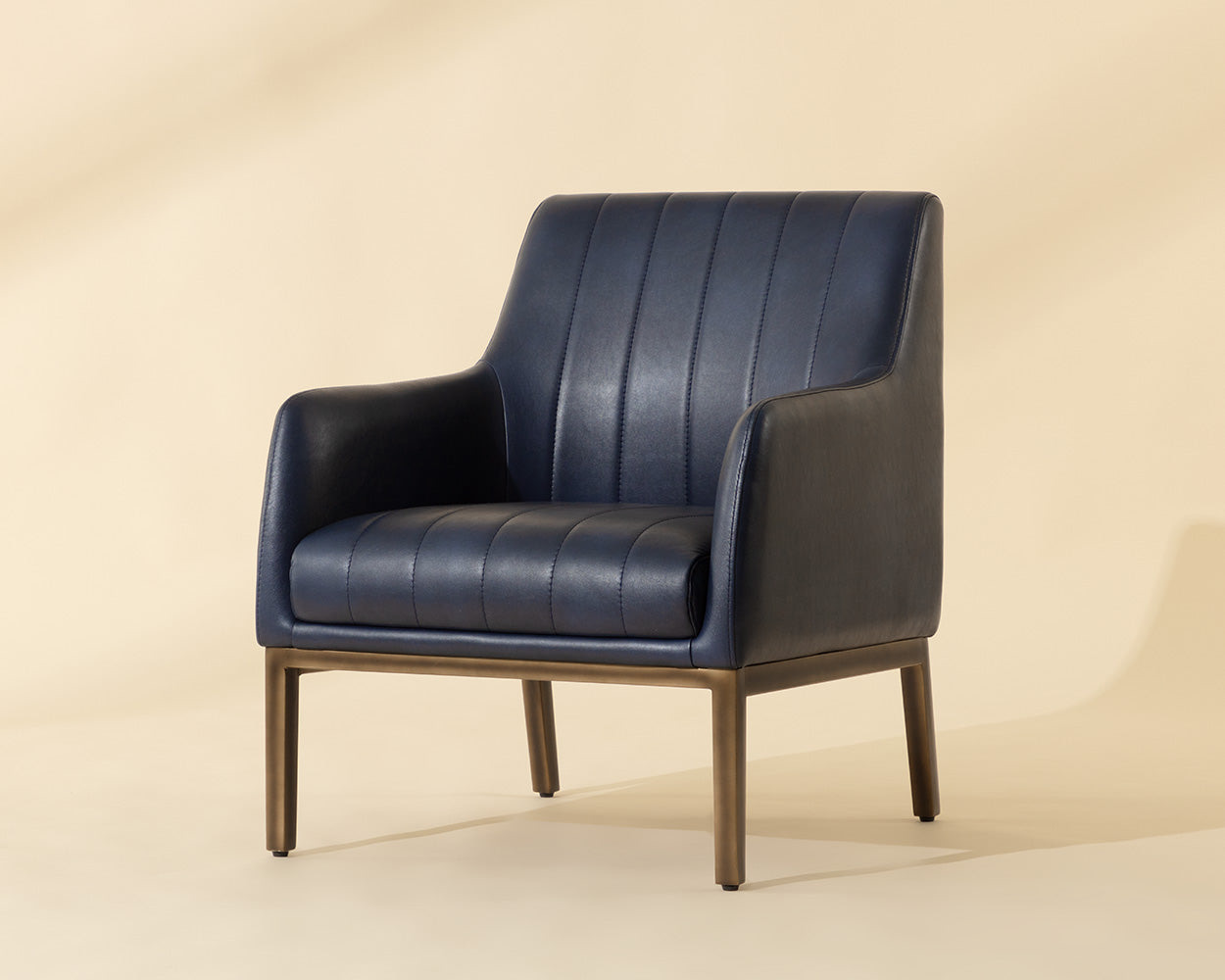Wolfe Lounge Chair
