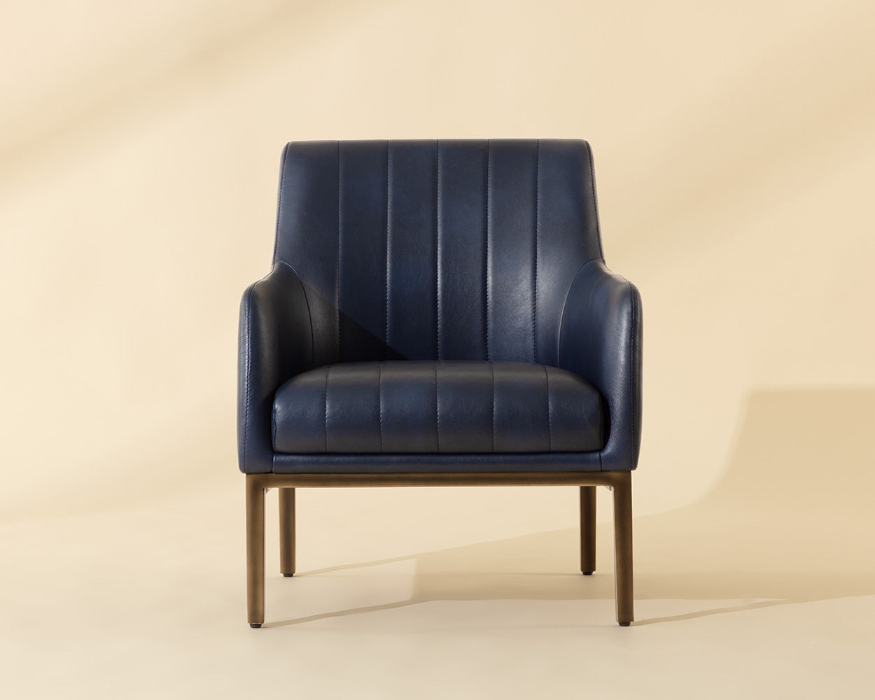 Wolfe Lounge Chair