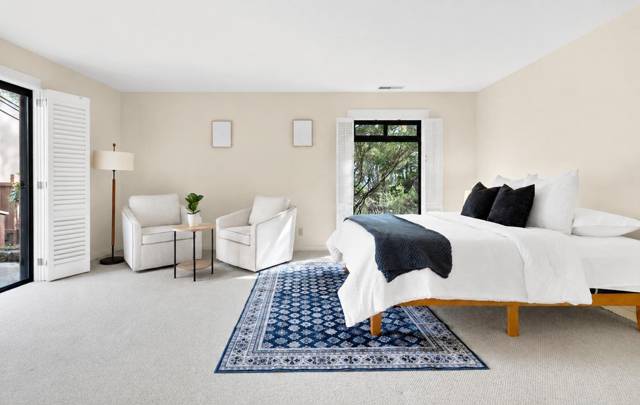 Professionally staged interior, photo 52 of 58